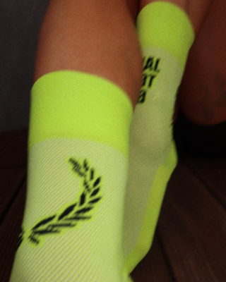 SOCIAL SPORTS CLUB Performance Socks