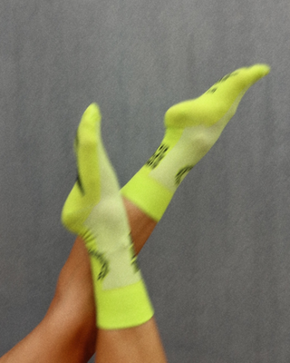 SOCIAL SPORTS CLUB Performance Socks